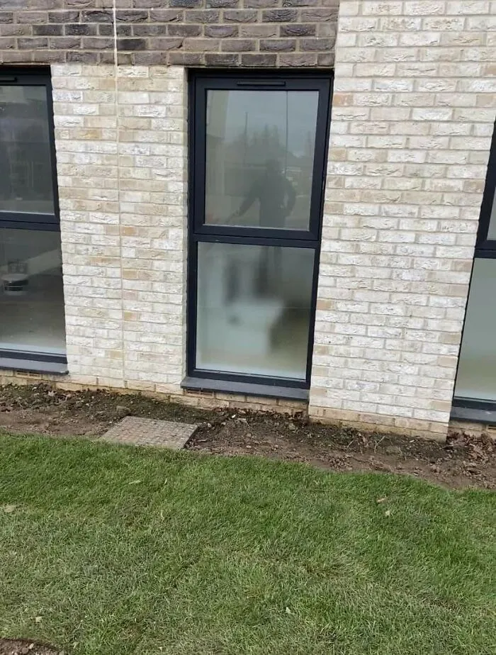 Just A New Build Ground Floor Flat Facing A Busy Road