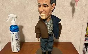 50 Unhinged And Traumatizing Secondhand Finds That Explain Why Thrifting Is Not For Everyone