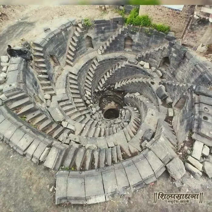 Escalera helicoidal con 8 entradas. Maharashtra, India