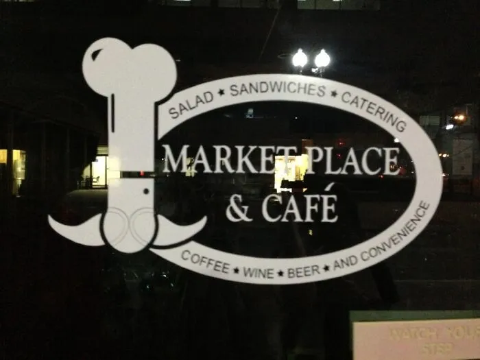  El diseñador de este logo todavía continúa riéndose