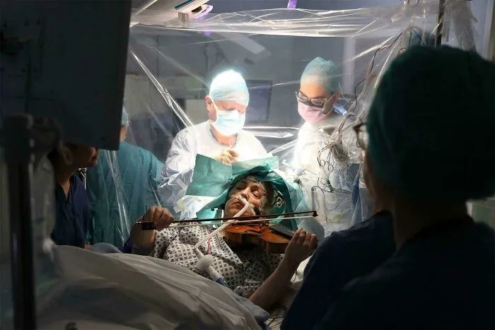 Violinist Playing During Her Own Brain Surgery
