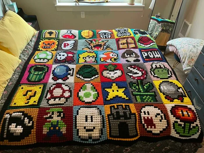 He terminado mi manta de super Mario