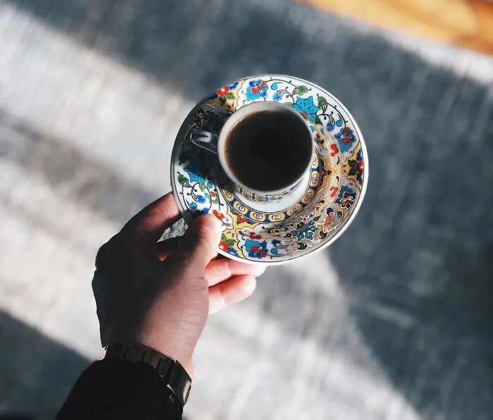 “If My Husband Went To Bed At The Same Time As Me”: 30 Women Share Simple Things That Can Go A Long Way In Improving Romantic Relationships