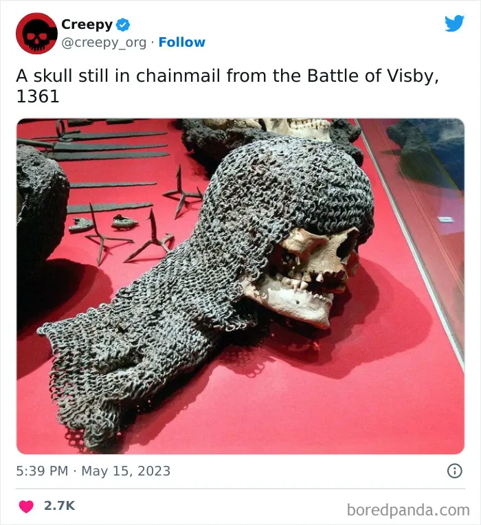 This Twitter Account Is About All Things Creepy, And Here Are 40 Of Their Most Chilling Posts