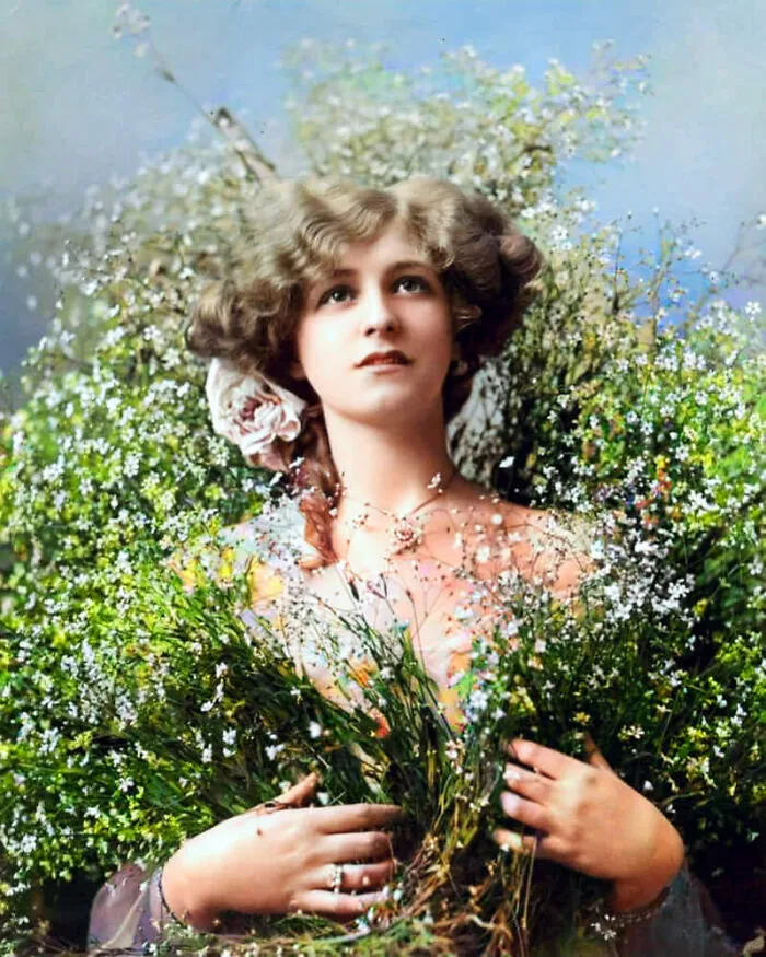 Actress Miss Gabrielle Ray, Circa 1900