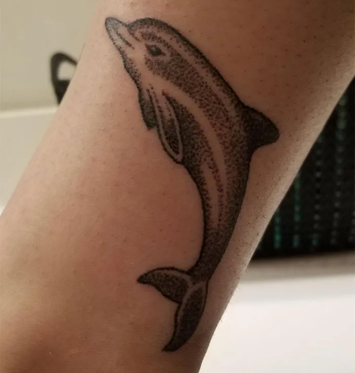 "Seems A Tad Done To Death": 30 Tattoo Designs That Scream “I Have No Creativity,” According To People Online