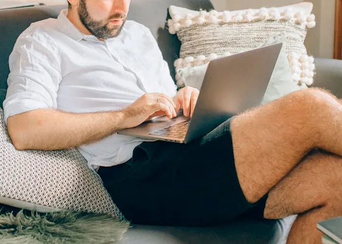 “Work From Home Can Easily Become Live At Work”: 30 People Share The Biggest Downsides Of Working From Home That Aren’t Talked About Enough