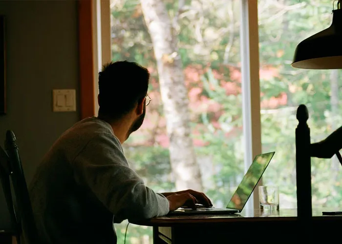 “Work From Home Can Easily Become Live At Work”: 30 People Share The Biggest Downsides Of Working From Home That Aren’t Talked About Enough