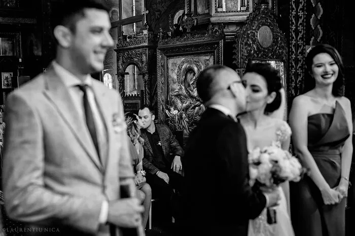 I Am A Wedding Photographer Who Captured Mesmerizing Moments In 30 Black And White Images