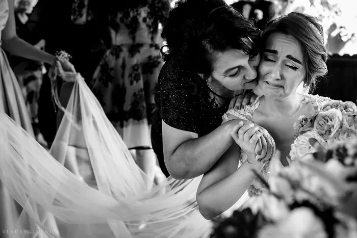 I Am A Wedding Photographer Who Captured Mesmerizing Moments In 30 Black And White Images