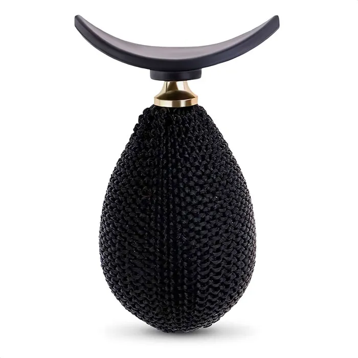 a black silicone eyeshadow stamp applicator
