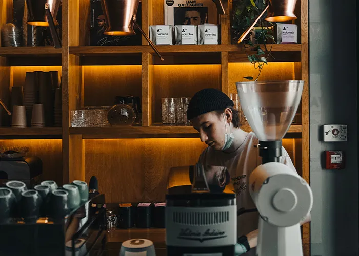 30 People Spill The Tea About Coworkers That Did Something Absolutely Crazy And Still Didn't Get Fired