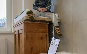 Every Time This Mom Asks If Her Kids Are OK While Their Dad Is Watching Them, He Sends Her These Hilarious Pics (50 New Pics)