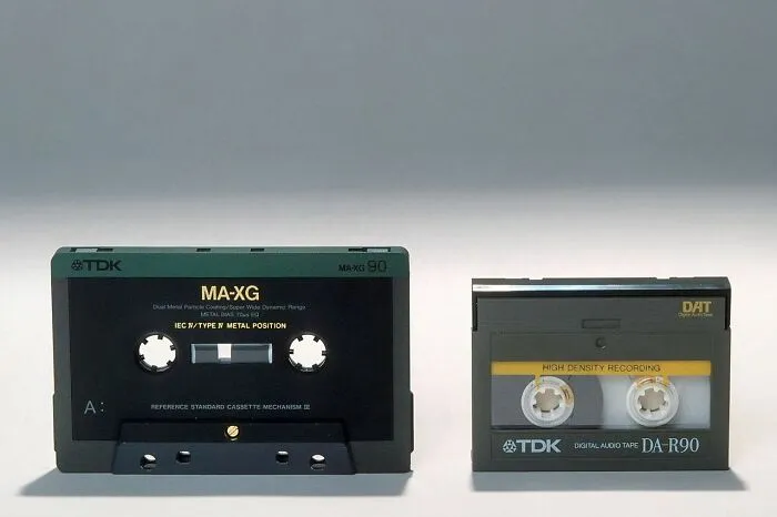 Digital Audio Tapes (DAT)