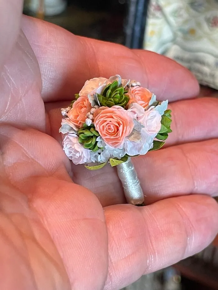 Bouquet Of Pink And Coral Roses By Mipatio Encondido