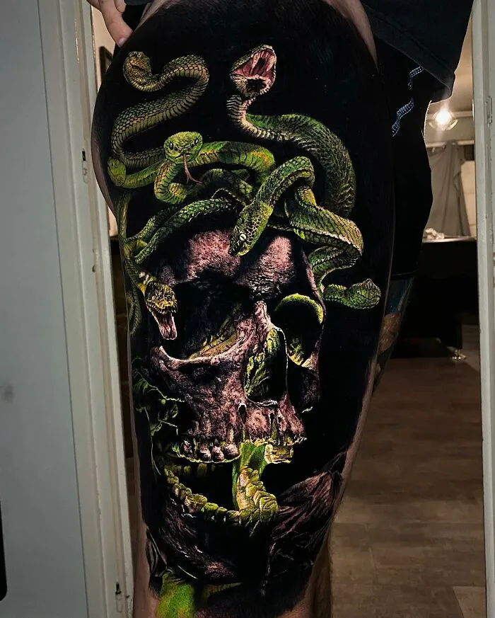 30 Tatuajes alucinantes de Sandry Riffard que te darán escalofríos