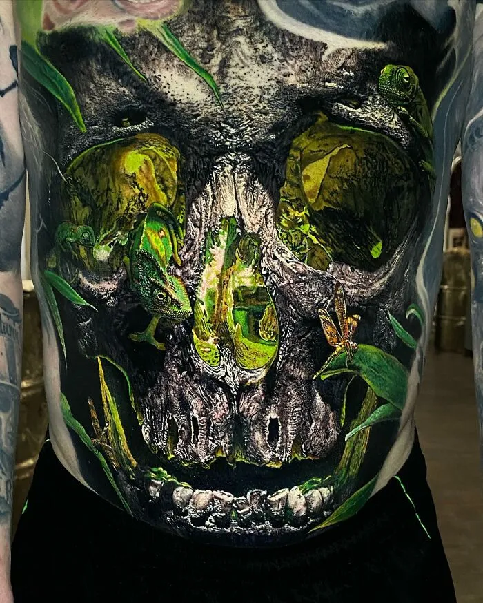 30 Tatuajes alucinantes de Sandry Riffard que te darán escalofríos