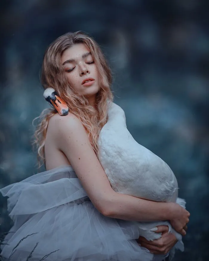The Incredible Bond Between Animals And People Captured In The Magical Photography Style Of This Artist (41 New Pics)