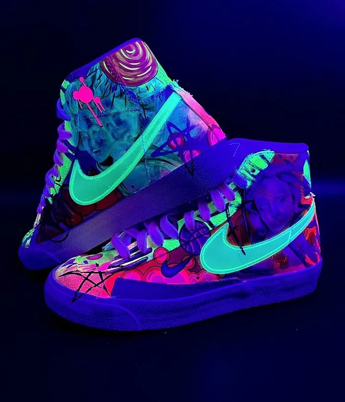 Birth Of Venus - Customised Nike Blazers