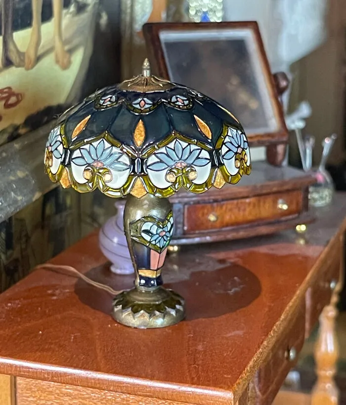 Flower Lamp By Esther Marker