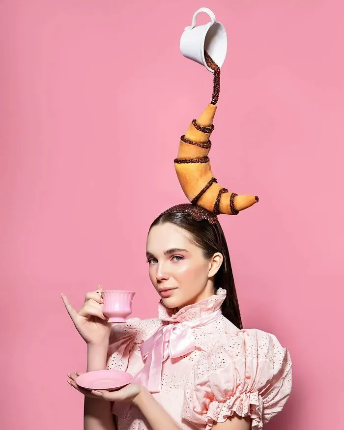 This Millinery Designer Creates The Craziest Headpieces And Hats That I’ve Ever Seen (62 Pics)