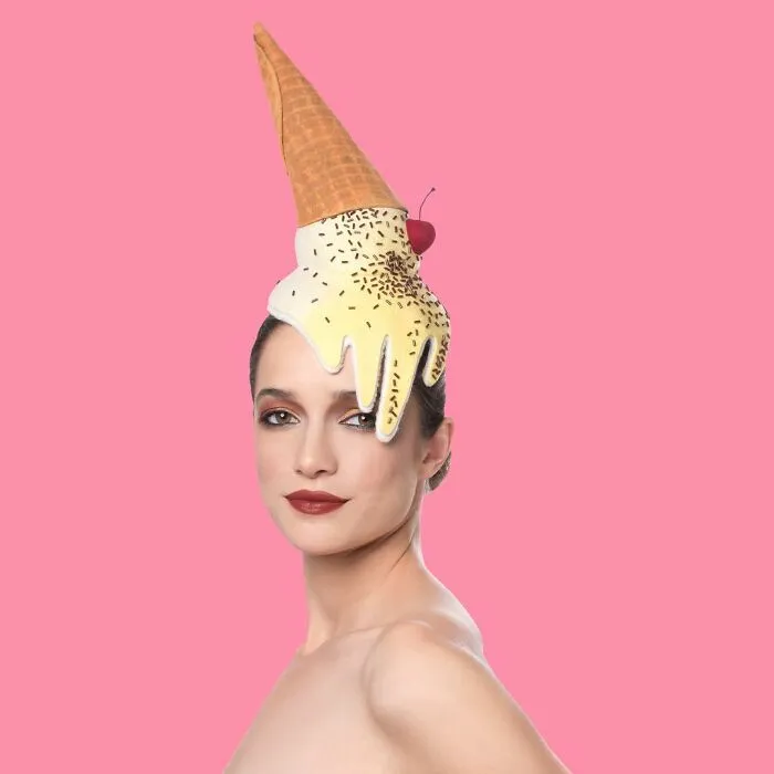 This Millinery Designer Creates The Craziest Headpieces And Hats That I’ve Ever Seen (62 Pics)