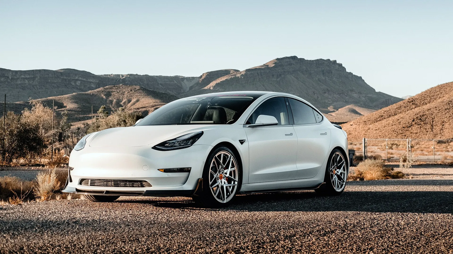 20 Cool Fun Facts About Electric Cars You Might Not Know