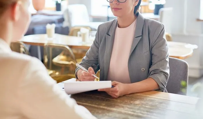 20 Entrevistas de trabajo tan inusuales que hicieron que contrataran inmediatamente a los candidatos o fueran rechazados