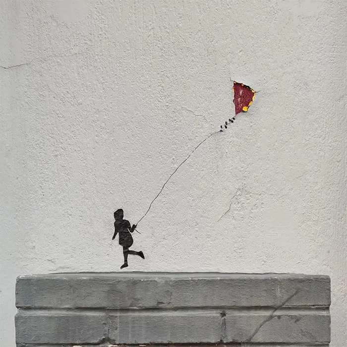 30 Ingeniosas y divertidas obras de arte urbano de las calles de Francia por Oakoak (nuevas fotos)