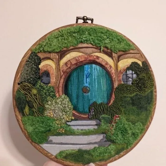 This Facebook Page Got 1 Million Followers By Sharing Cool Embroidery Projects, And Here Are 30 Of The Best Ones