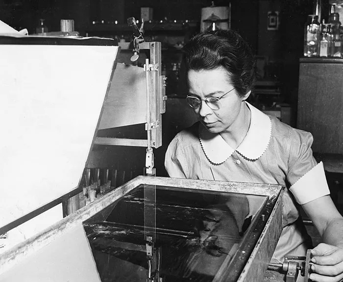 Katharine Burr Blodgett – Non-Reflective Glass