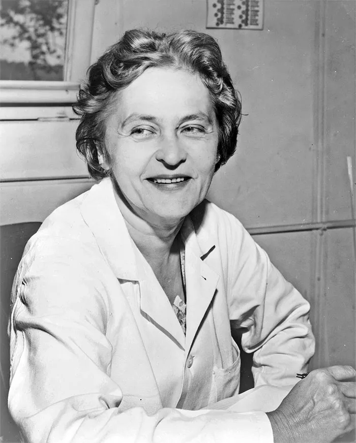 black and white Maria Telkes portrait