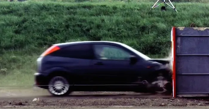 Fastest Crash Test – Ford Focus (120mph)