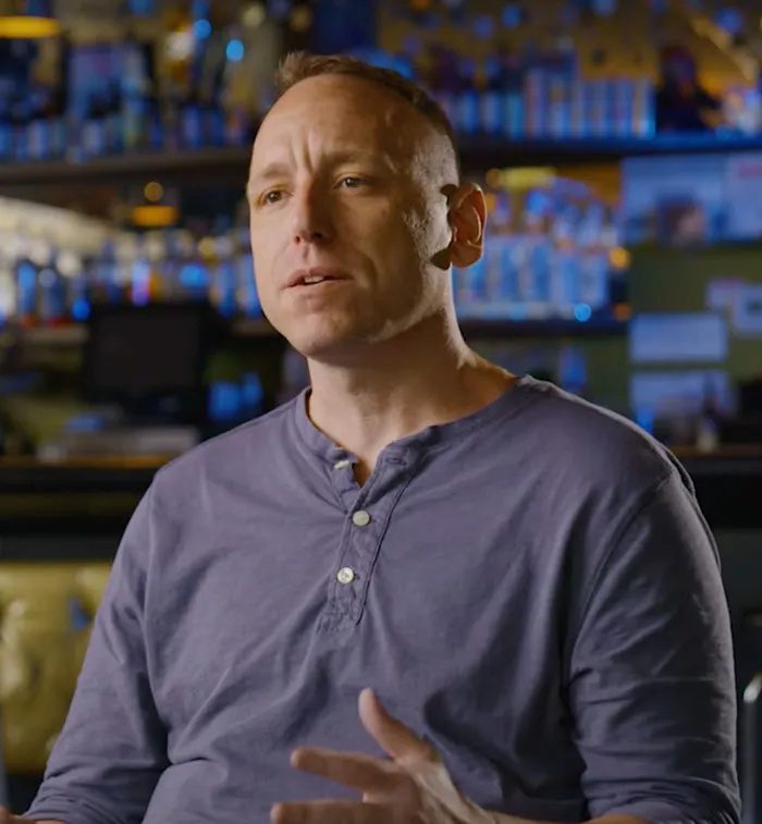 Joey “Jaws” Chestnut telling something
