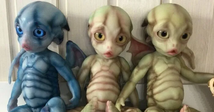 I Designed Silicone Reptiles That Can Be Immersed In Water