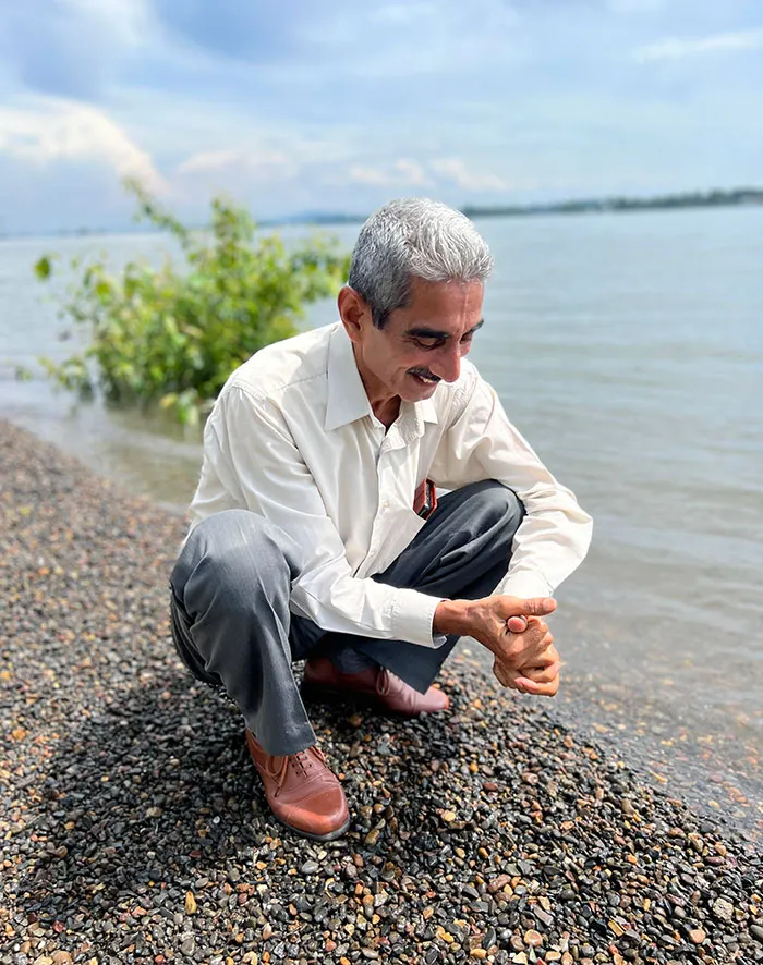 My Dad Visiting USA For The First Time, And His First Wish Was To See A Clean River