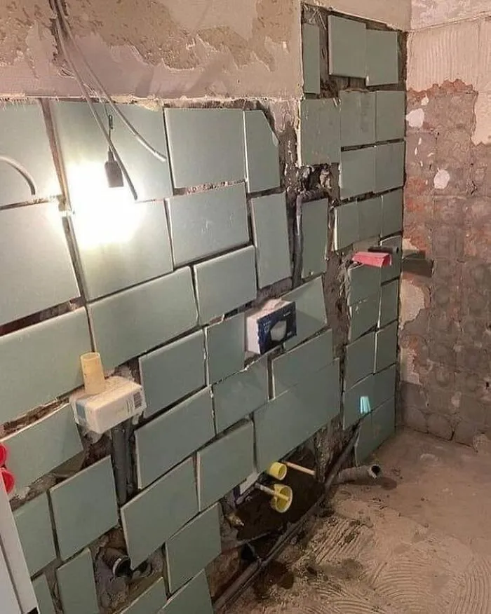 50 Fallos de construcción que te dejarán tan estupefacto como agotado por reír sin parar (nuevas imágenes)