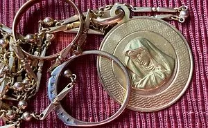 Hey Pandas, Show Your Favorite Jewelry (Closed)