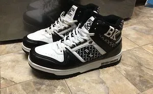 Hey Pandas, Show Us Your Favorite Pair Of Shoes (Closed)