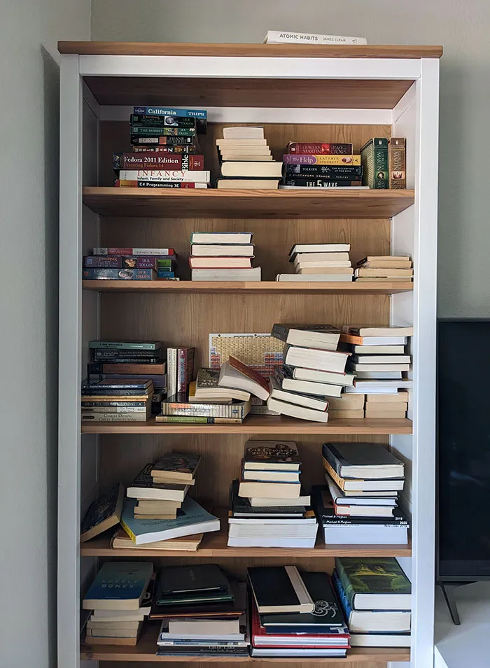 La forma en que mi marido desempaquetó las cajas de libros