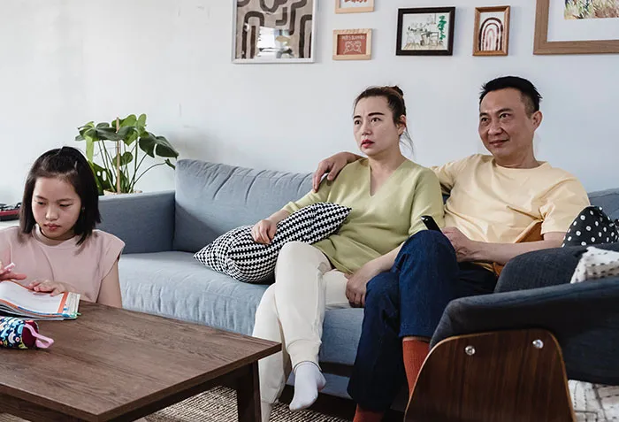 30 People Share Things Their Parents Taught Them That They Later Realized Weren’t Normal At All