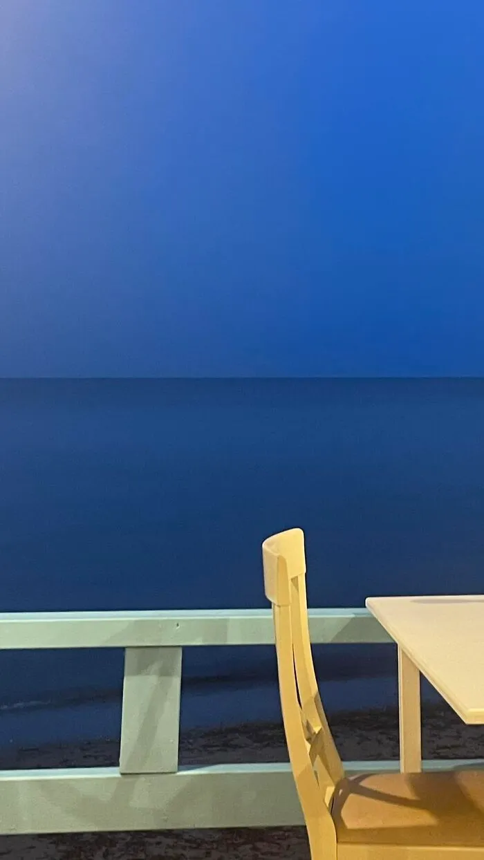 Azul sobre azul. El Mediterráneo
