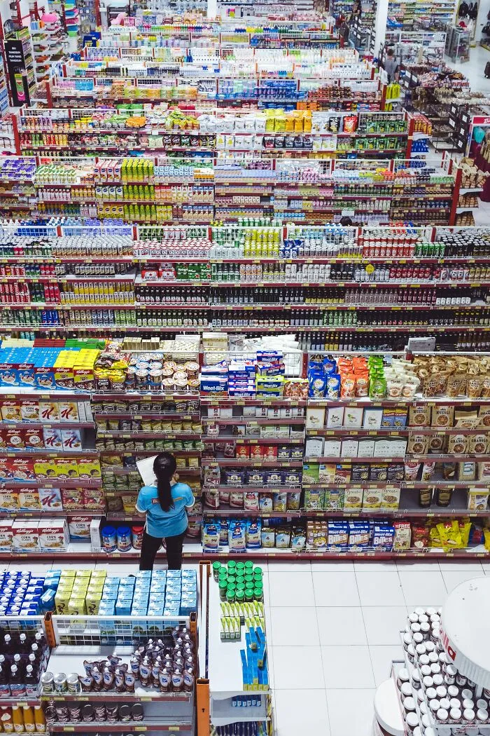 “Don’t Use Credit Cards, Use Cash For Everything”: 30 People Debunk Frugal Hacks That Just Don’t Work