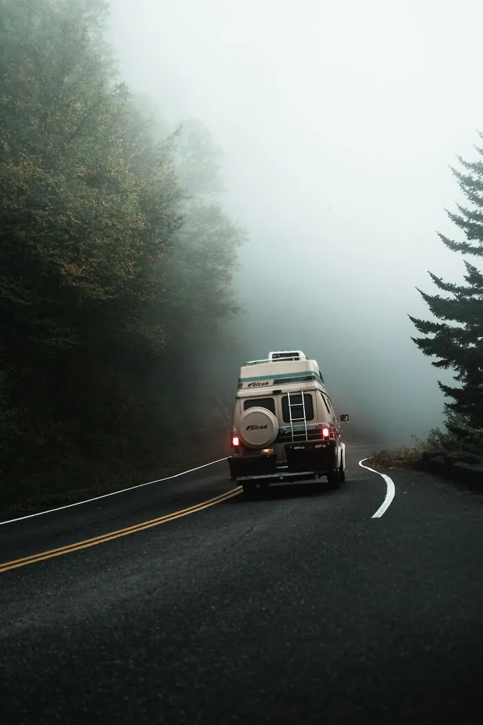 “My 70-Year-Old Father Married A 20-Year-Old”: 35 Creepy Things Folks Online Have Witnessed