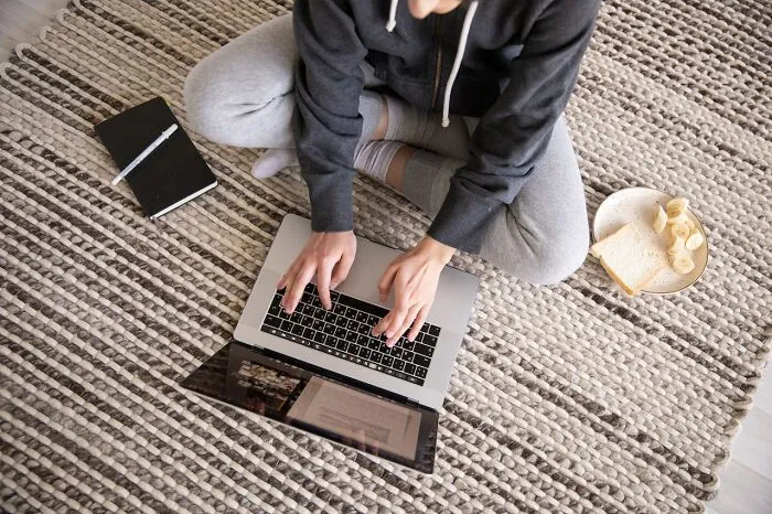 People Share 30 Of The Most Refined Versions Of “Screw You” They’ve Heard In The Workplace