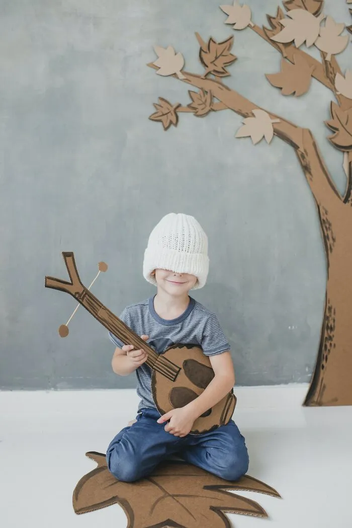 "What Screams 'I'm A Terrible Parent'?" (30 Answers)