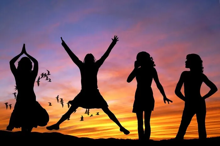 25 Unspoken “Girl Code” Rules Women Secretly Follow On A Day-To-Day Basis, As Shared Online
