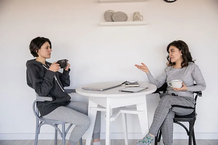 “What Words/Phrases Do You Hear Someone Say And Immediately Know You’re Probably Not Going To Like The Person?” (50 Answers)