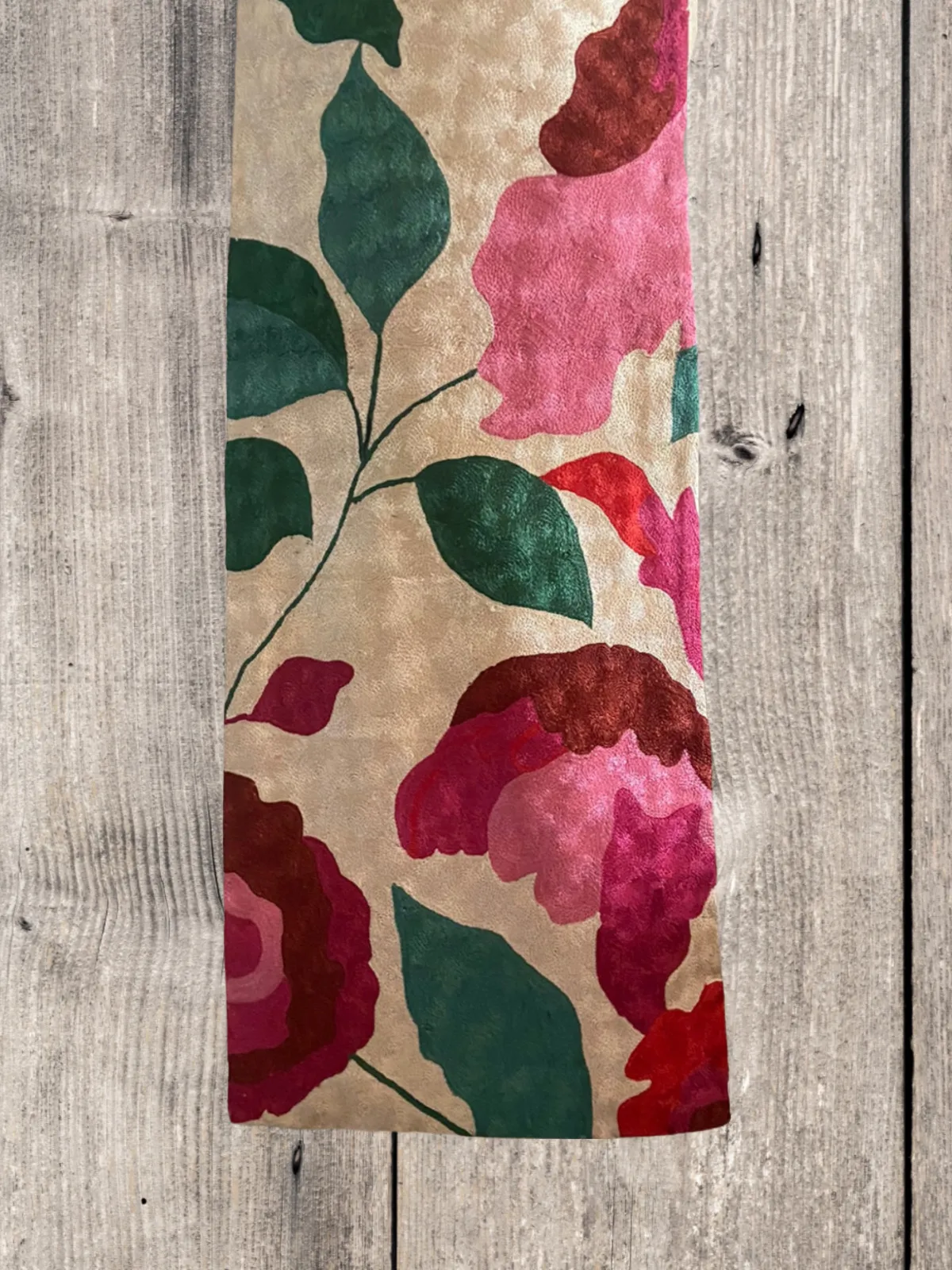 How I Used Vintage Chainstitch Table Runner For My New Dining Space.