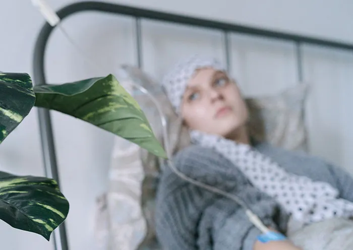"Started Forgetting Words": 30 People Share Early Signs Of Cancer To Look Out For